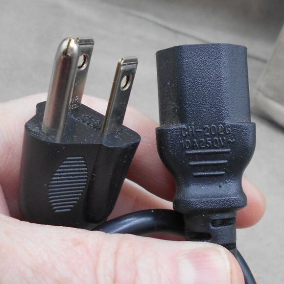 LIH Cheng LC-03 CH202G 10A 250V AC Replacement Power Cord 5' - Picture 4 of 6